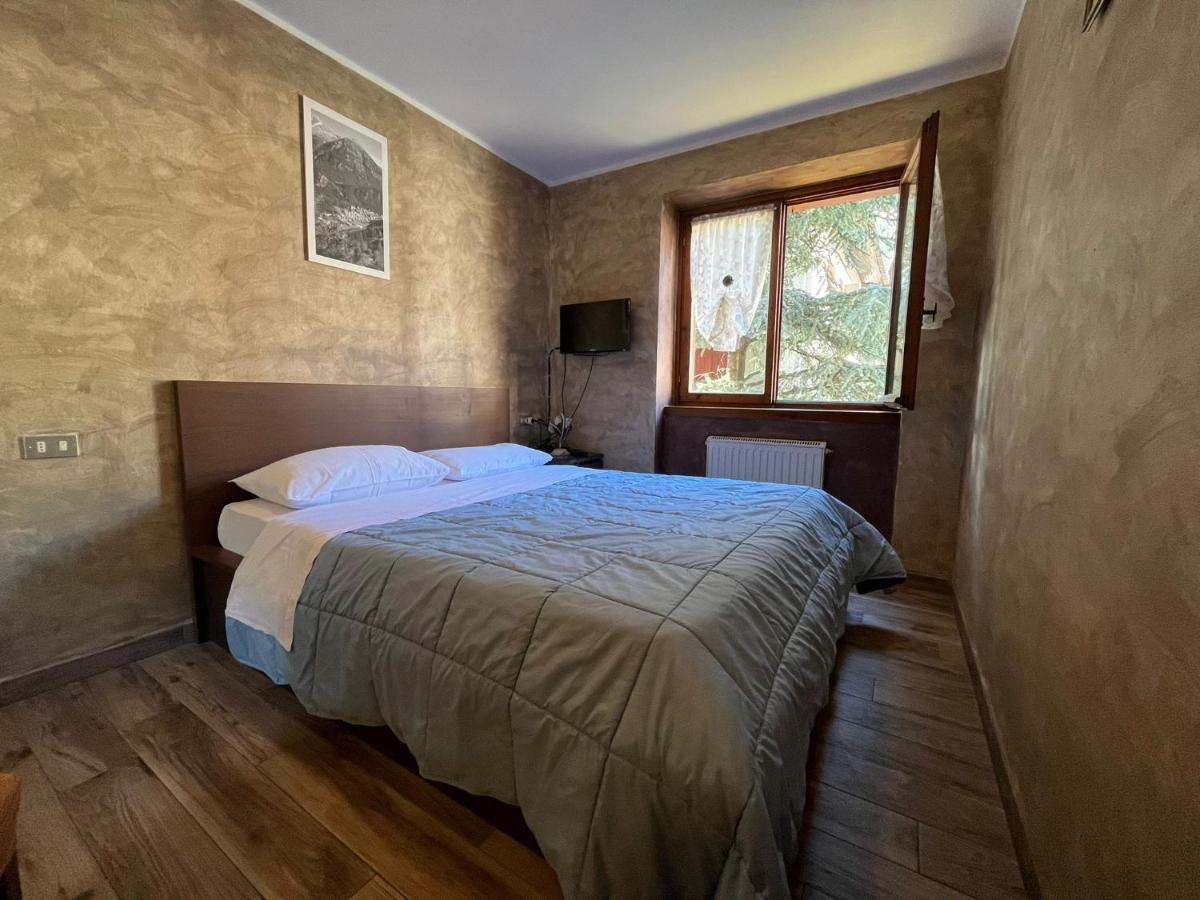 San Luigi - Rooms & Apartments Камподолчино Екстериор снимка